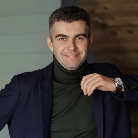 Виктор Савотченко